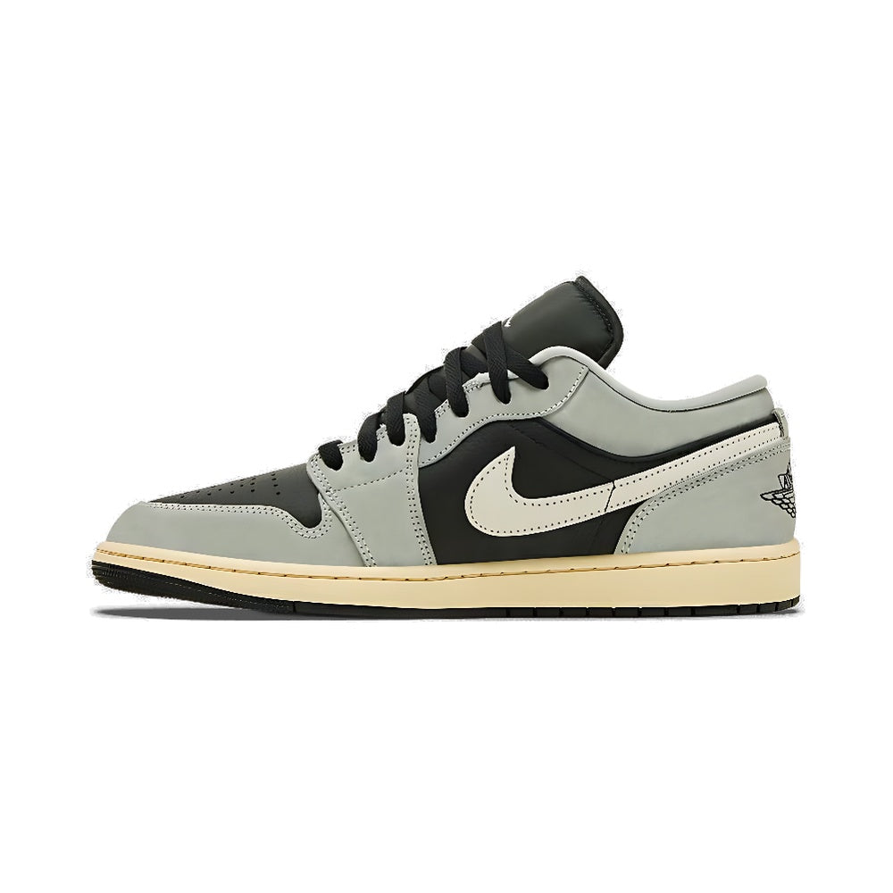 Air Jordan 1 Low 'Light Smoke Grey'