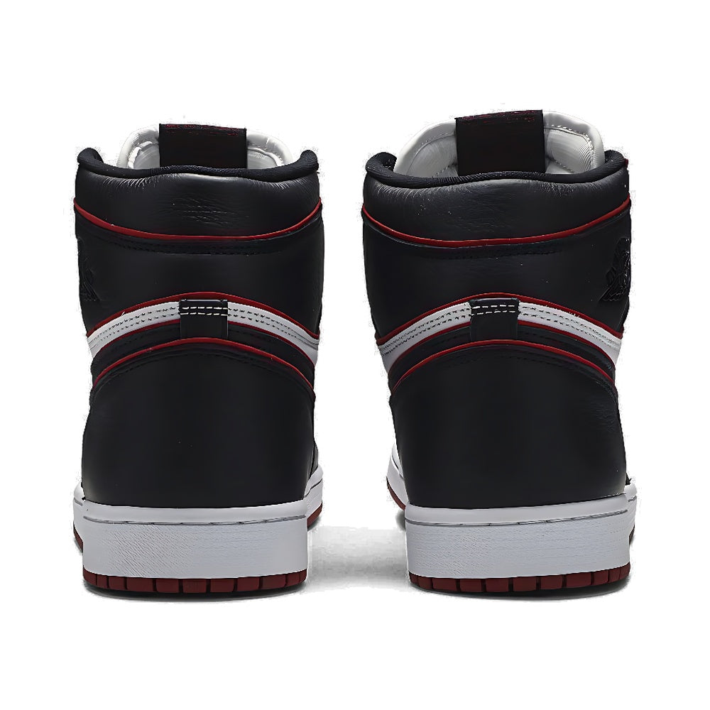 Air Jordan 1 Retro High OG 'Bloodline'