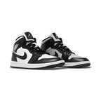 Wmns Air Jordan 1 Mid 'Panda'