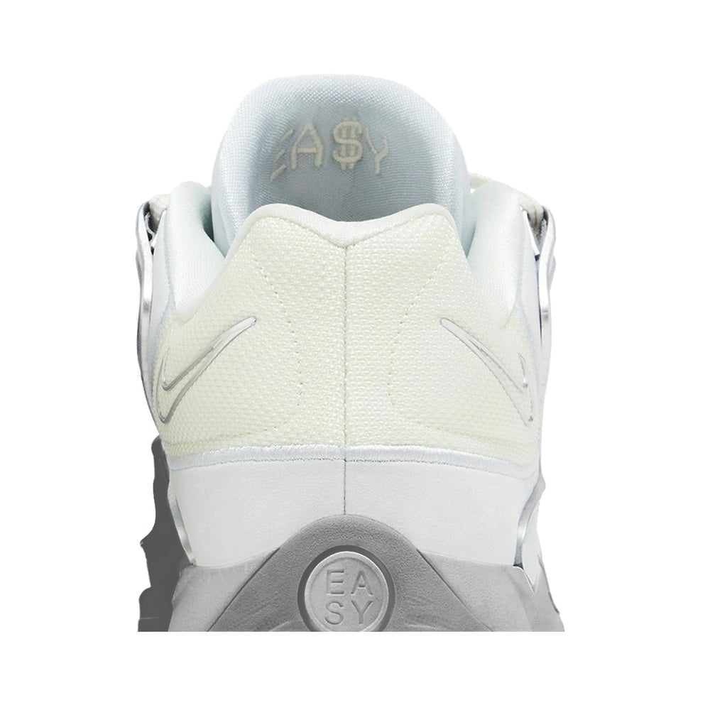 KD 18 'Soft Pearl'