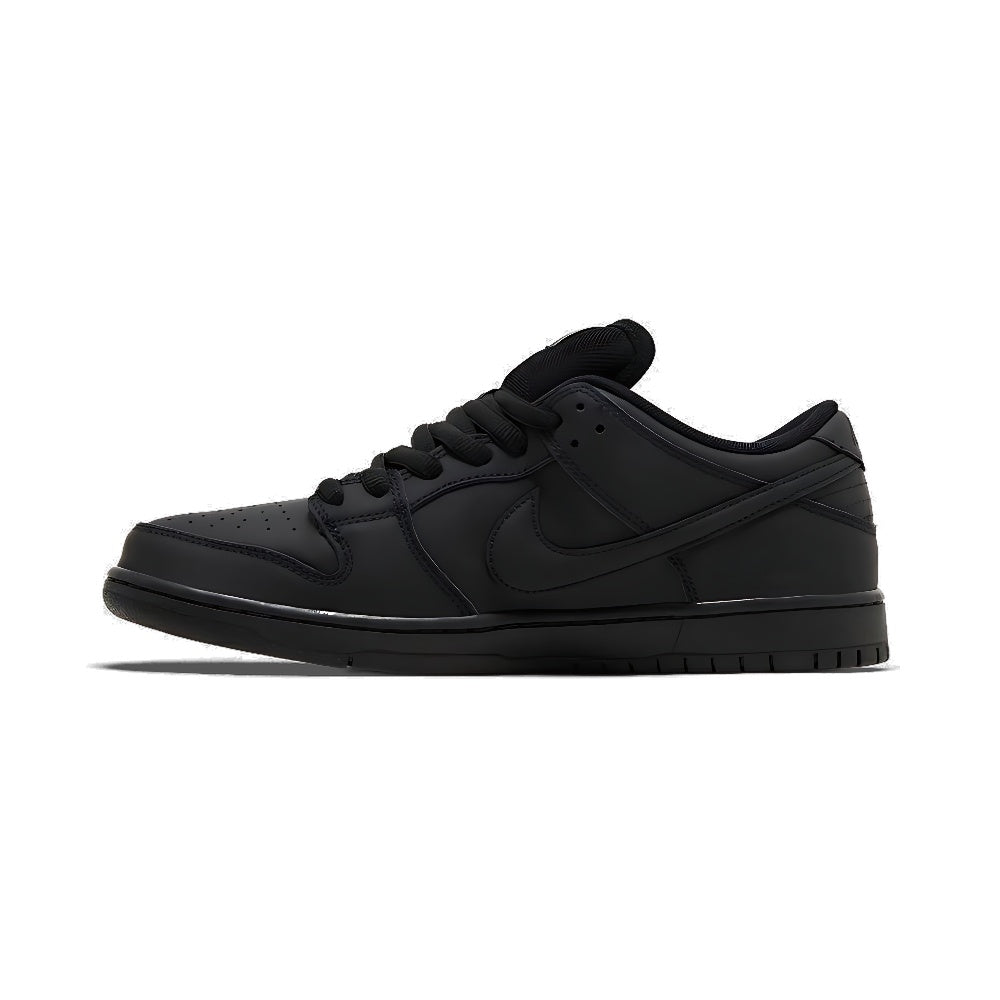 Nike Dunk Low Pro SB 'Triple Black'