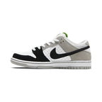 Nike Dunk Low SB 'Chlorophyll'