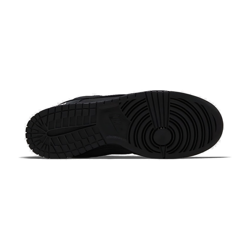 Nike Supreme x Dunk Low SB 'Black'