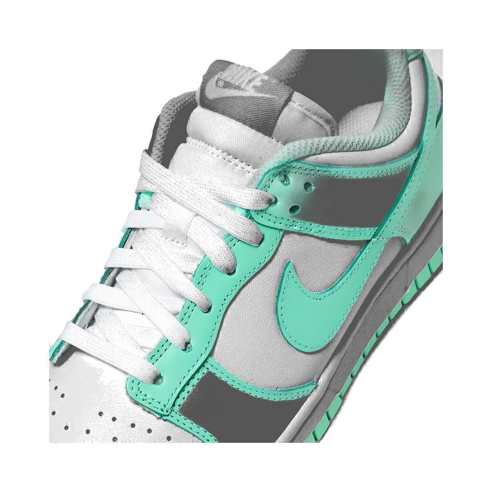 Nike Wmns Dunk Low 'Green Glow'