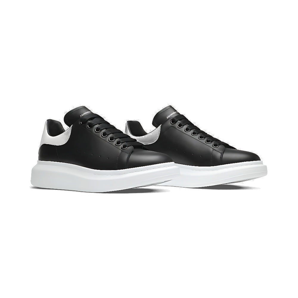 Alexander McQueen Oversized Sneaker 'Black White'
