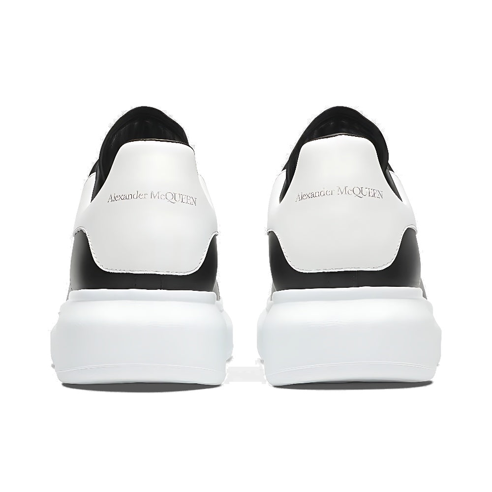 Alexander McQueen Oversized Sneaker 'Black White'