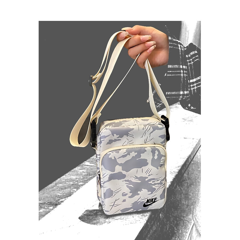 Bolsa Nike shoulder swoosh white