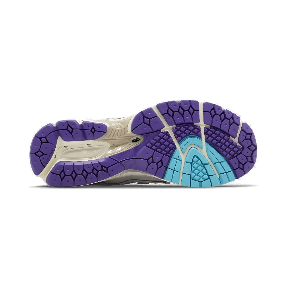 New Balance 1906R 'Hornets'