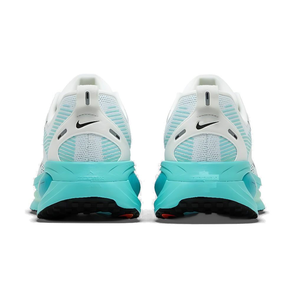 Vomero 18 'Geode Teal'