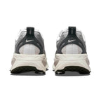 Vomero 18 'Run Pack'