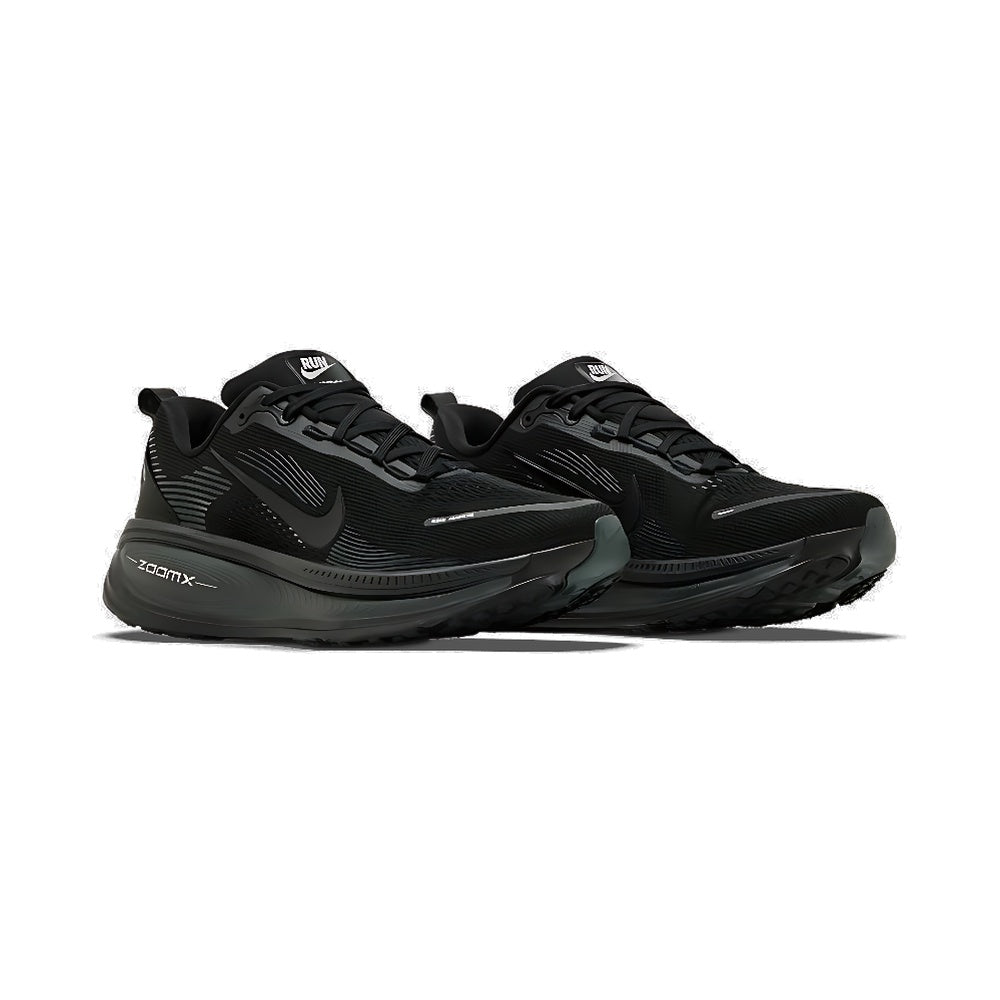 Vomero 18 'Triple Black'