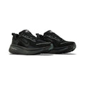 Vomero 18 'Triple Black'