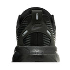 Vomero 18 'Triple Black'