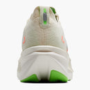 Brooks Hyperion Max 3 'White Color'